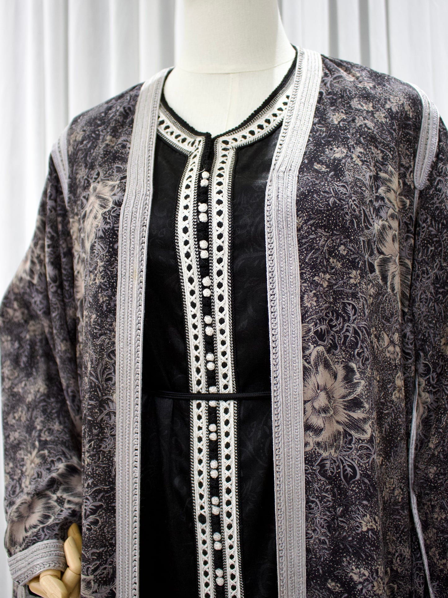 vintage kaftan 1.08